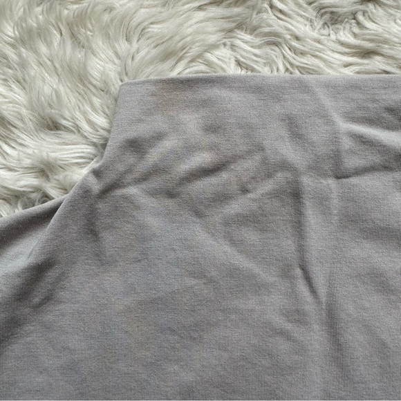 Madewell Top Funnelneck Cropped Muscle Tee Modal Blend Light Gray XL - Picture 10 of 10